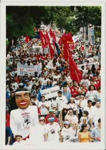 VI Grito do Excluidos – PASTORAL DA TERRA, Progresso é vida, pátria sem dívida 07/09/2000 – Recife(BETO OLIVEIRA)