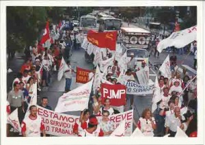 Ato dos Servidores Públicos Federais Av. Cde. Boa Vista /18.05.2000 Foto: Ivaldo Bezerra/ Lúmen