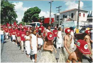 V Encontro dos Sem Terrinha (MST) – Passeata no centro do Recife-PE 08.10.2000 foto: Beto Oliveira/ Lumen