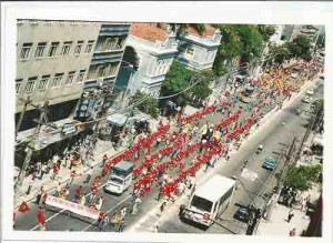 V Encontro dos Sem Terrinha (MST) Passeata no centro do Recife-PE 08.10.2000 foto: Beto Oliveira/ Lumen
