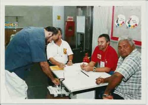 Eleições Sindicato 2000
CESC-Recife/BB – 25/10/2000(Foto: Sergio Figueredo/Lumen)