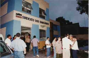 Eleições 2000
Eleição da Comissão Eleitoral – Ago/2000(Ivaldo Bezerra/Lumen)