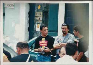 Eleições do Sindicato 2000
Alberico e Geraldo Times(Contec-Dissidentes do Sindicato-preto) centro Osmar(PT/DS) – 25/10/2000(Foto: Sergio Figueredo)/Lumen)