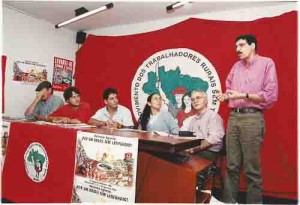 Lançamento do Boletim Especial do MST – Sind. Dos Jornalistas 17/07/2000 foto: Ivaldo Bezerra/ Lumen