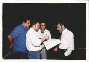 Eleições sindicais 2000/ apuração. representantes da Feeb/Contec discutem c/ o pres. junta apuradora, Roberto Moraes. 26/10/2000 foto Ivaldo Bezerra/ Lumen