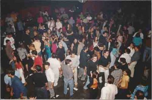 Chega de Sufoco! Festa UAU! Dia do bancário. Espaço Muchacha. Agosto/2000 – Ivaldo Bezerra/Lumen