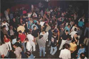 Chega de Sufoco! Festa UAU! Dia do bancário. Espaço Muchacha. Agosto/2000 – Ivaldo Bezerra/Lumen