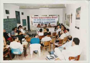 Lamçamento do 7º Grito do Excluidos – Por amor a essa pátria Brasil – 2001 (Beto Oliveira)