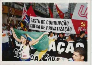 Passeata contra a corrupção. Ruas do Recife – 23/05/2001
