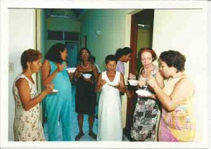 Dia da Mulher – café da manhã para funcionárias do sindicato: menininha, Lau, Cristina, Elza, Sila e Sônia 8/3/2001 foto: Beto Oliveira/ Lumen