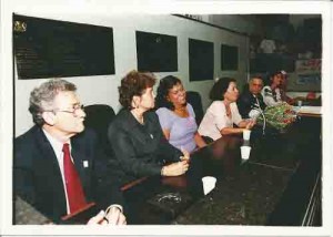 Semana da Mulher. Seção Especial da Câmara Municipal do Recife. Mesa: Luciano Siqueira, Luciana Azevedo, Suzineide Rodrigues,... , Dilson Peixoto - 08/03/2001 (Foto: Beto Oliveira/Lumen)