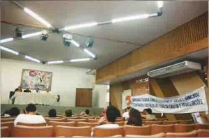 Seminário Estadual dos Bancáriuos e Assembléia de Prestação de Contas 2000 (Segurança e Terceirização) – Auditório do Sindicato dos Bancários data: 19/05/2001 foto: Beto Oliveira