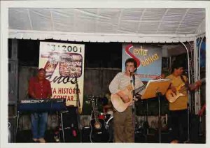 Festa de Comemoração dos 13 anos de gestão cutista e lançamento de vídeo sobre História do Sindicato 30/novembro/2001 foto: Beto Oliveira/ Lumen