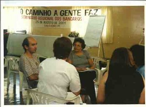 Formação Seminário regional dos Bancários Salgueiro - PE Participantes no trabalho em grupo dia: 25 de agosto de 2001 foto: Almir Torres
