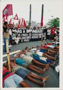 Marcha do MST no Recife – 17/04/2001(foto: Beto Oliveira)
