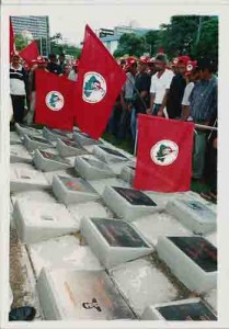 Marcha do MST no Recife – 17/04/2001(foto: Beto Oliveira)
