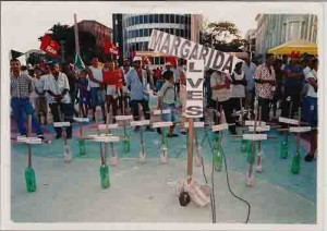 Comemoração do dia do Trabalho – Marco Zero(Recife Antigo) – 01/05/2001(Foto: Ivaldo Bezerra)