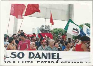 Ato pela paz – 21/01/2002 Beto Oliveira / Lumen