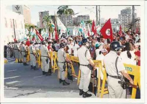 Passeata Dia Internacional da Mulher – 8 de março 2002. Foto: Alexandre Albuquerque/ Lumen