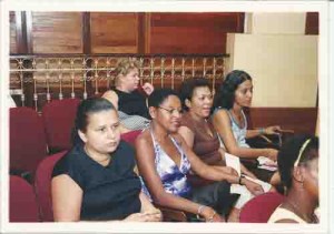 Lançamento da Conferência Municipal da Mulher, no teatro do parque. 8 de março de 2002. Foto: Beto Oliveira/ Lumen