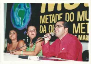 Lançamento da cartilha relações Compartilhadas e palestra com Jorge Lyra, integrante do grupo Papai. 15 de março de 2002. Foto: Ivaldo Bezerra/ Lumen