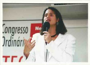 3º Congresso Ordinário da FETEC- NE 12 a 14 de abril de 2002/ Recife foto: Ivaldo Bezerra/ Lumen Luciana Santos (prefeita de Olinda)