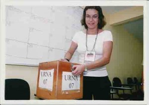 Votação do balanço financeiro e previsão orçamentária 2002 – 15/maio/2002 (Foto: Ivaldo Bezerra/Lumen) APURAÇÃO