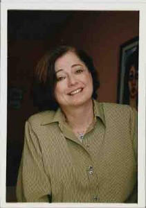 Heloísa Arcoverde(Mestre em Letras e Diretora da Fundação Joaquim nambuco). Jurada do I Congresso de Poesia dos Bancários de Pernambuco – 28/08/2002(Ivaldo Bezerra/Lumen)