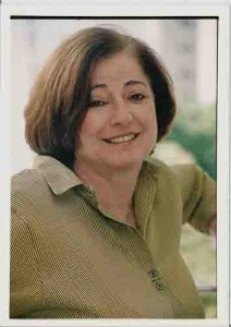 Heloísa Arcoverde(Mestre em Letras e Diretora da Fundação Joaquim nambuco). Jurada do I Congresso de Poesia dos Bancários de Pernambuco – 28/08/2002(Ivaldo Bezerra/Lumen)