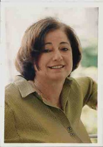 Heloísa Arcoverde(Mestre em Letras e Diretora da Fundação Joaquim nambuco). Jurada do I Congresso de Poesia dos Bancários de Pernambuco – 28/08/2002(Ivaldo Bezerra/Lumen)