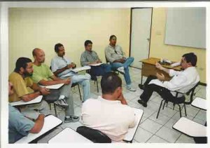 Reunião com João Pedro Marques – Superintendente de relações do Trabalho do Unibanco dezembro de 2002 Beto Oliveira/ Lumen