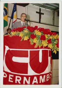 19 anos da CUT – Sessão Solene na Câmara do Recife
Jairo Cabral(Ex-presidente da CUT/PE) – 28/08/2002(Alexandre Albuquerque/Lumen)