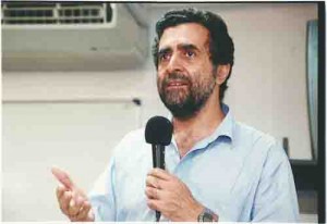 3º congresso da FETEC/NE – 12 a 12/04/2002  Reginaldo Muniz – secretário de finanças do Recife Ivaldo Bezerra/ Lumen em Recife.