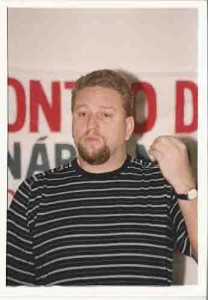 1º encontro de Bancos Públicos – Alciney Rodrigues (DIEESE-SP/ linha bancários) 21.09.2002 foto: Beto Oliveira/ Lumen