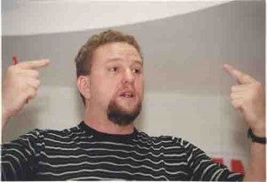 1º encontro de Bancos Públicos – Alciney Rodrigues (DIEESE-SP/ linha bancários) 21.09.2002 foto: Beto Oliveira/ Lumen