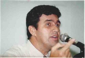 Jeferson calaça – do Núcleo jurídico do PT. Debate sobre mudanças na CLT. Sindicato – 11 de março de 2002. foto: ivaldo bezerra/ Lumen