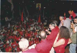 Passeata de Lula (PT) Recife 17/07/2002 foto: Ivaldo Bezerra/ Lumen