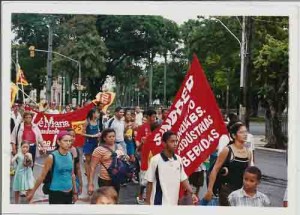 1º de maio: Ato no Marco Zero – 2002(Foto: Alexandre Albuquerque/Lumen)