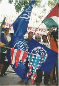 Passeata contra a guerra no Iraque 15 de fevereiro de 2003 Beto Oliveira/ Lúmen