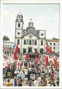 Passeata contra a guerra no Iraque 15 de fevereiro de 2003 Beto Oliveira/ Lúmen