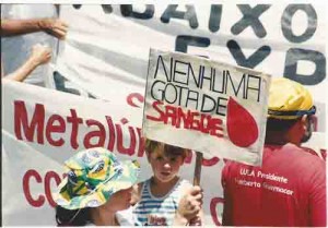 Passeata contra a guerra no Iraque 15 de fevereiro de 2003 Beto Oliveira/ Lúmen