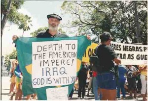 Passeata contra a guerra no Iraque 15 de fevereiro de 2003 Beto Oliveira/ Lúmen