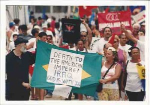 Passeata contra a guerra no Iraque 15 de fevereiro de 2003 Beto Oliveira/ Lúmen