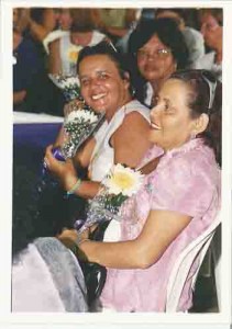 Dia Internacional da Mulher na FETAPE. E/D: Diretoras do SEEC/PE: tereza e Vera. foto: Beto Oliveira – 07/03/2003