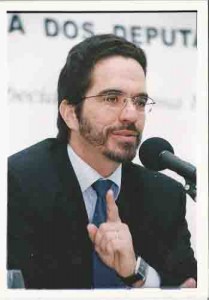 Reforma Trablahista Audiência em Pernambuco. Maurício Rands (deputado federal – PT/PE) Ivaldo Bezerra/ lumen – 21/11/2003