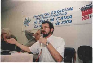 Encontro estadual do BB e da caixa – Miguel Correia, pres. do sindicato - Recife/PE 05/07/03 Alexandre Albuquerque