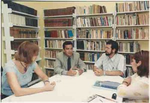 Visita do vice-presidente da CEF, Carlos Borges ao Sindicato. Diretores do SEEC/PE – E/D: Jaqueline, Carlos Borges, Miguel Correia (pres.), Emerenciana. Maio/2003