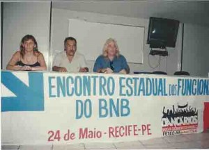 Jaqueline Melo (diretora SEEC/PE), Janildo Chaves (assessor), Miguel Anacleto (diretor SEEC/PE) 05/2003 foto: Alexandre Albuquerque