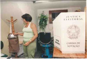 Eleição do sindicato / 2003 Beto Oliveira / lumen