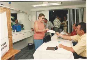 Eleição do sindicato / 2003 Beto Oliveira / lumen